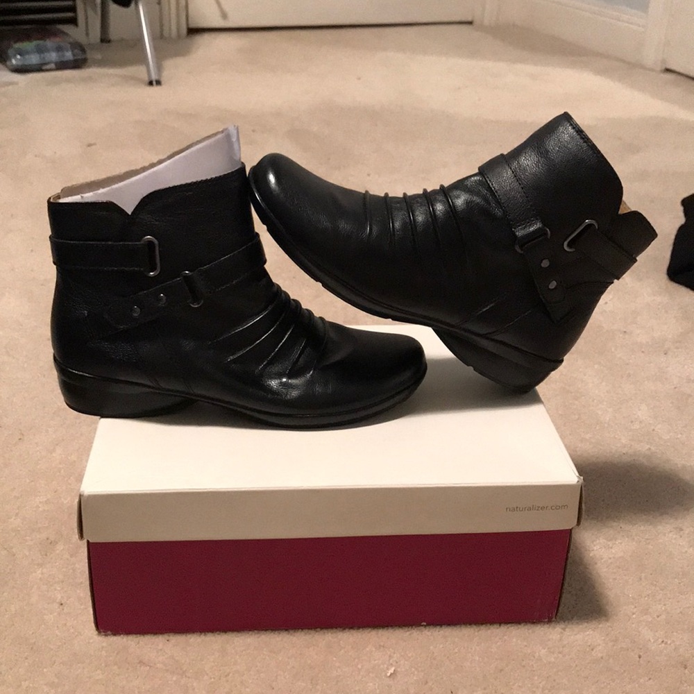 Naturalizer Cassini Black sz 7 1/2